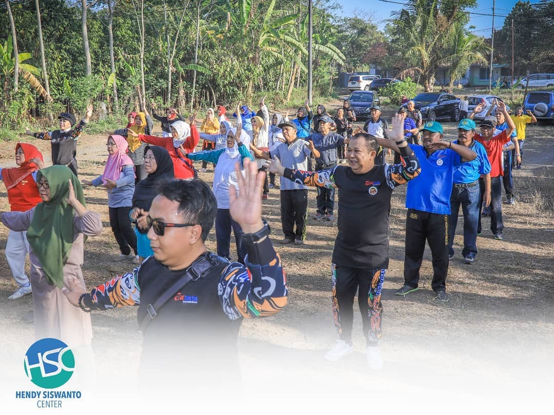 Senam Sehat Hendy Siswanto dan Masyarakat Jember